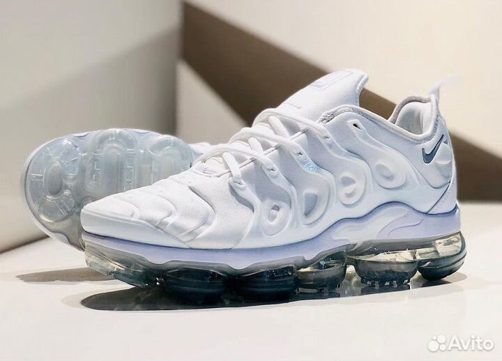 Кроссовки Nike air vapormax plus мужские