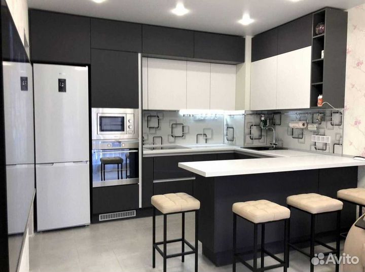 Кухонный гарнитур 