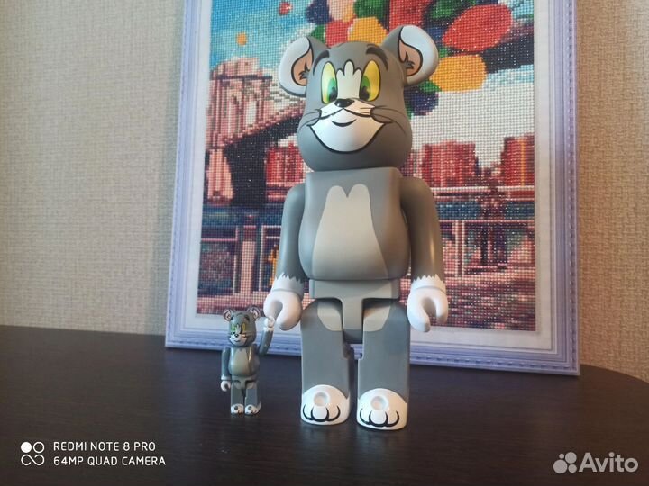 Коллекционная игрушка Bearbrick Том