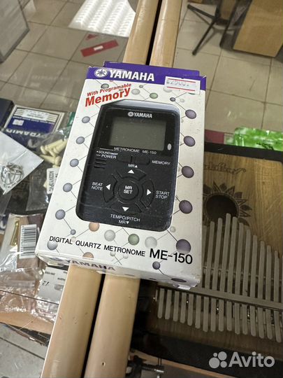 Тюнер гитарный