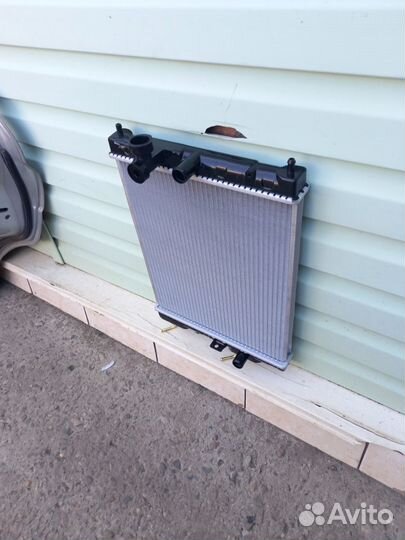 Радиатор охлаждения Nissan Cube 98-02 АКПП