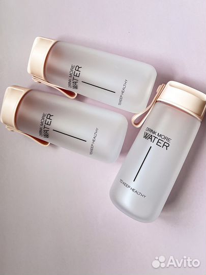 Пластиковая спортивная матовая бутылка для воды