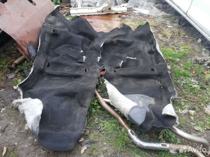 Напольное покрытие Мазда 3