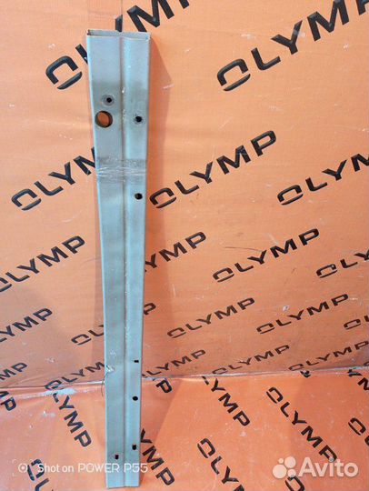 Усилитель бампера Toyota Funcargo NCP25 1NZ-FE