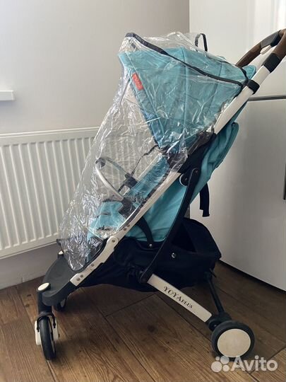 Прогулочная коляска yoya