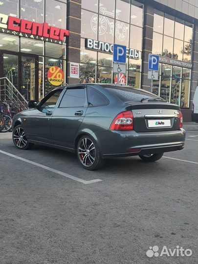 LADA Priora 1.6 МТ, 2011, 200 000 км