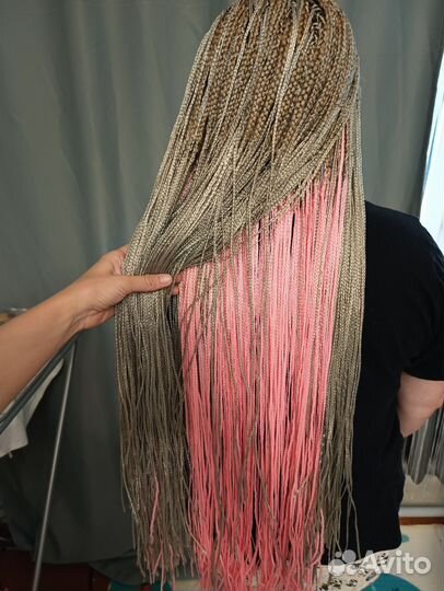 Афрокосы, зизи, дредокудри, де-косы и др