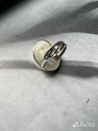 Кольцо из натуральной ракушки