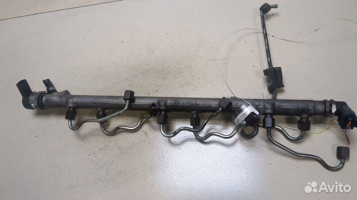 Рампа топливная BMW 5 E60, 2007