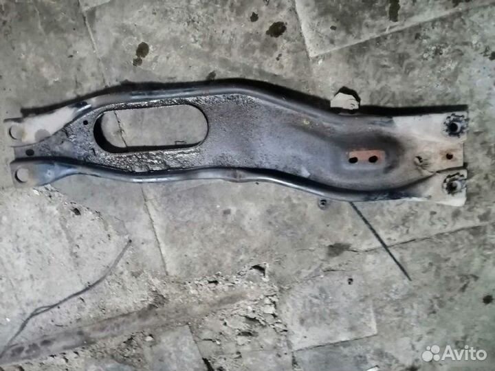 Балка продольная передняя Kia Spectra