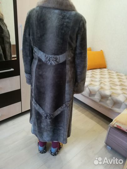 Продам шубу мутон