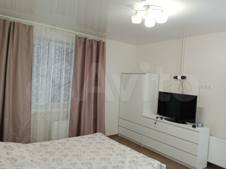 2-к. квартира, 58 м², 4/9 эт.