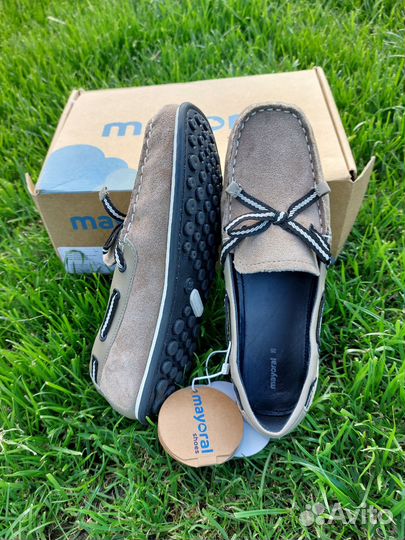 Лоферы Mayoral для девочки 35 размер новые