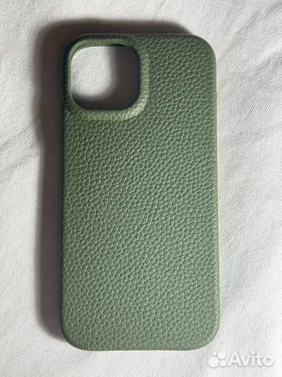 Чехол на iPhone 15