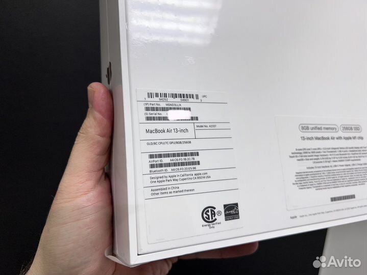 Новый. MacBook Air 13 M1 / 8/256gb+рус.клав