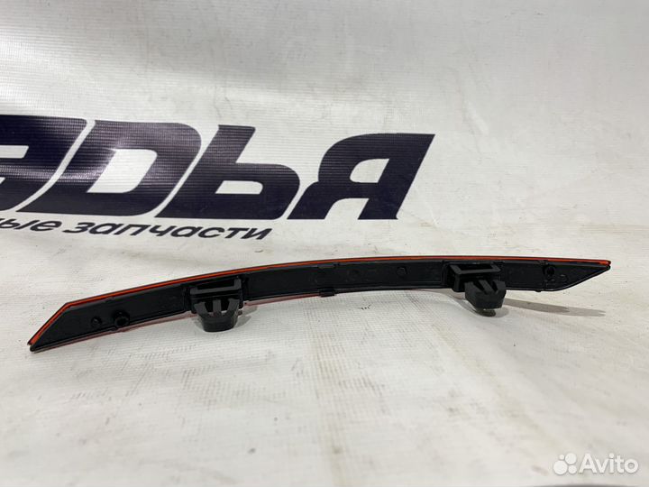 Катафот заднего бампера VW polo 15-20 LH