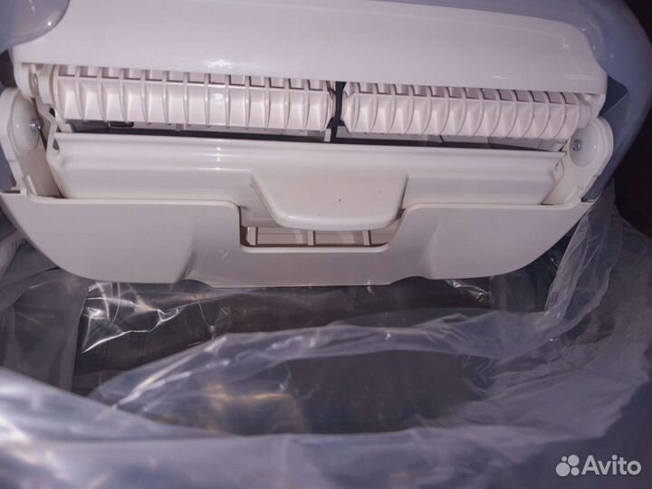 Диспенсер для полотенец tork