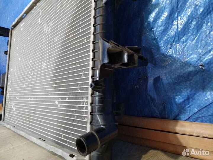 Радиатор двс Volkswagen Transporter Т5 2003-2015