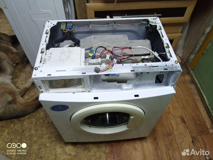 Стиральная машина samsung 5 кг,в идеальном состоян