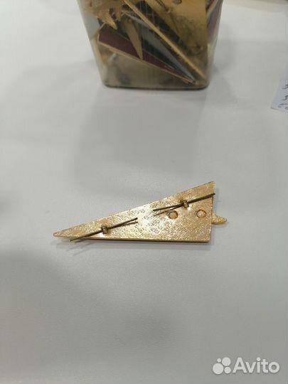 Флажок на берет (уголок), флаг РФ с орлом, металли