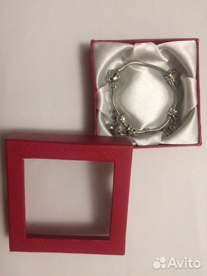 Украшение шарм