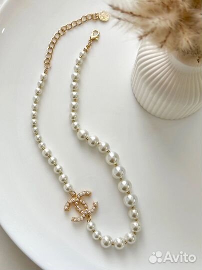 Чокер из жемчуга chanel