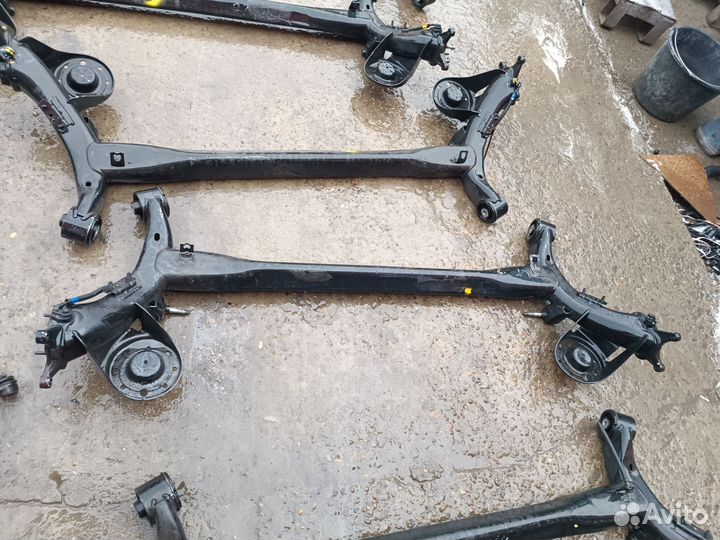 Балка задняя дисковые тормоза hyundai solaris 1