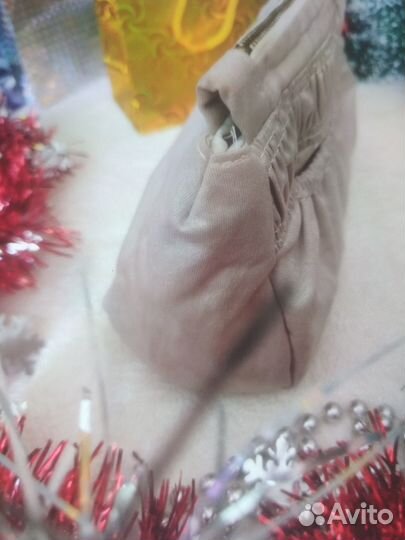 Косметичка новая беж