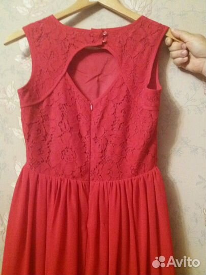 Платье для девочки на 9-10 лет