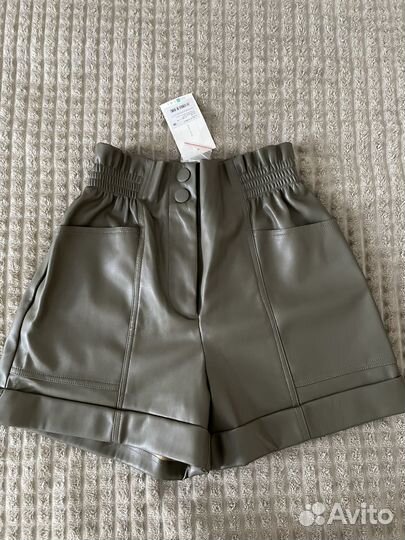 Шорты кожаные