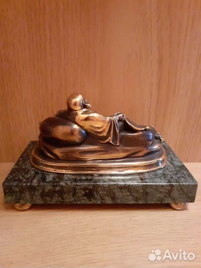 Статуэтки бронза будда