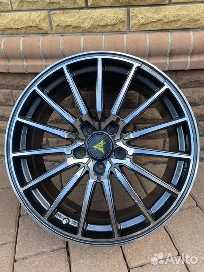 Эксклюзивные диски Weds Novaris