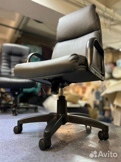Компьютерное кресло