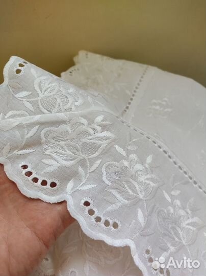 Скатерть вышивка шитье 2,45 х 1,62 м + 12 салфеток