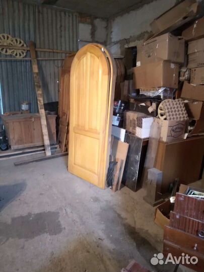 Дверь входная деревянная бу