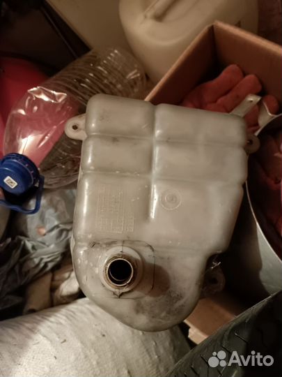 Korando kj Расширительный бачок