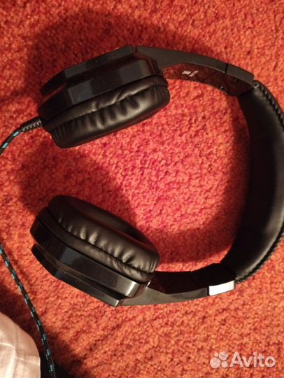 Игровые наушники с микрофоном