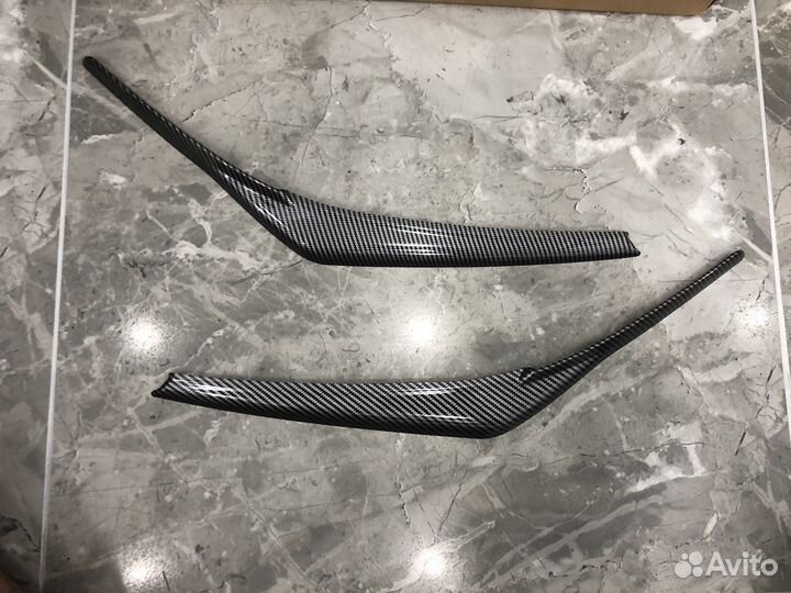 Накладки на фары (реснички) Toyota Camry XV70