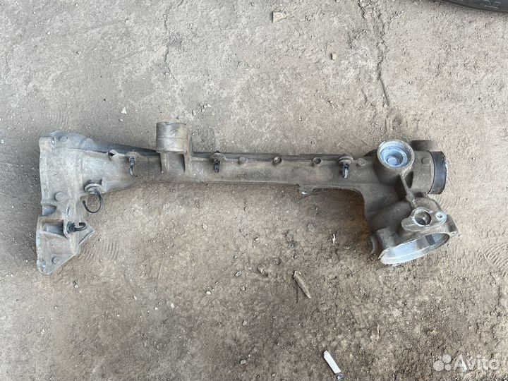 Корпус от электро рулевой рейки, от форд фокус 3