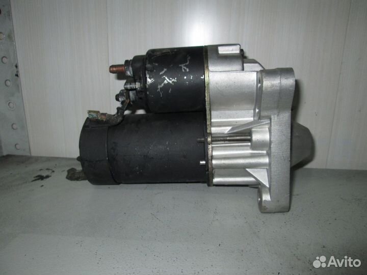 Стартер renault Clio II,Espace II,Kangoo I,Laguna