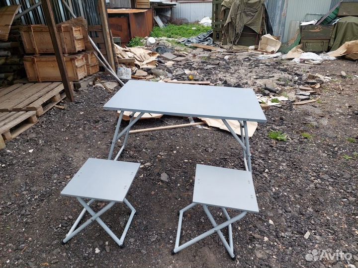 Стол армейский со стульями