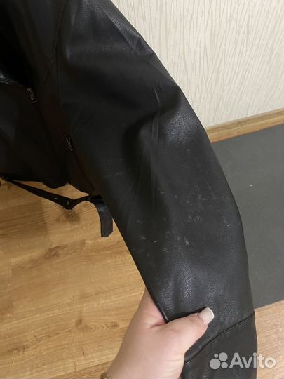 Куртка кожаная женская 48 50