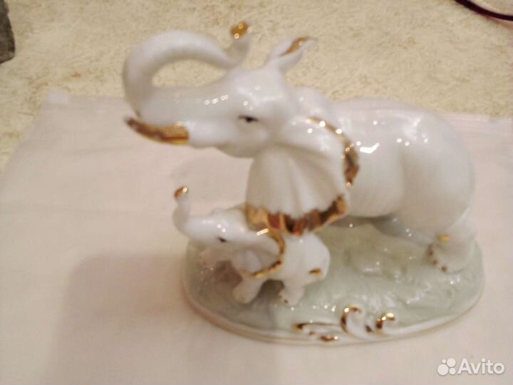 Статуэтка фигурка