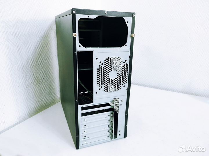 Корпус для компьютера Midi Tower mATX