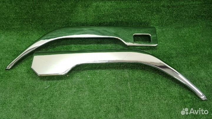 Дефендер левый Mitsubishi Canter 94-03