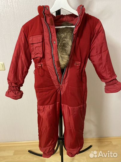 Зимний комбинезон для мальчика 110см. tillson