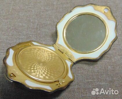 Пудреница ракушка.Серебро 875 проба