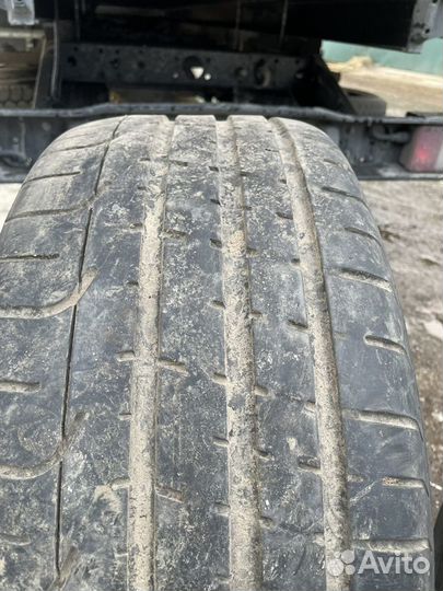 Pirelli P Zero 255/40 R19 100Y