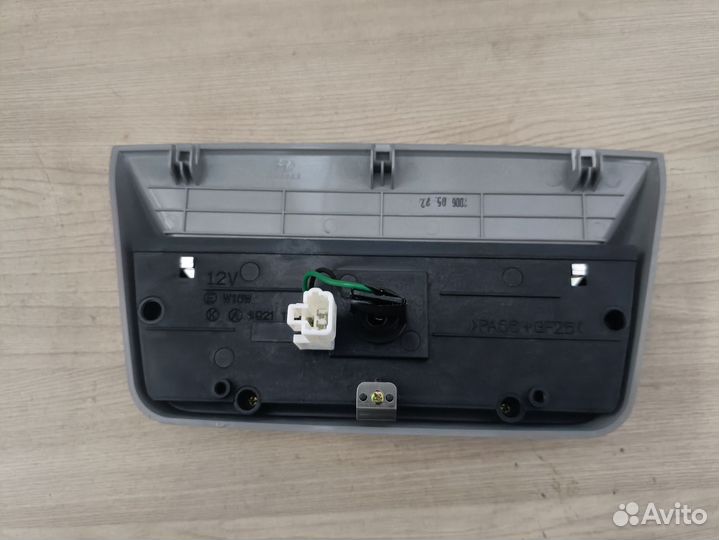 Фонарь задний (стоп сигнал) Hyundai Verna