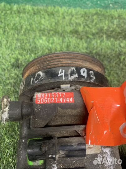 Компрессор кондиционера Mitsubishi